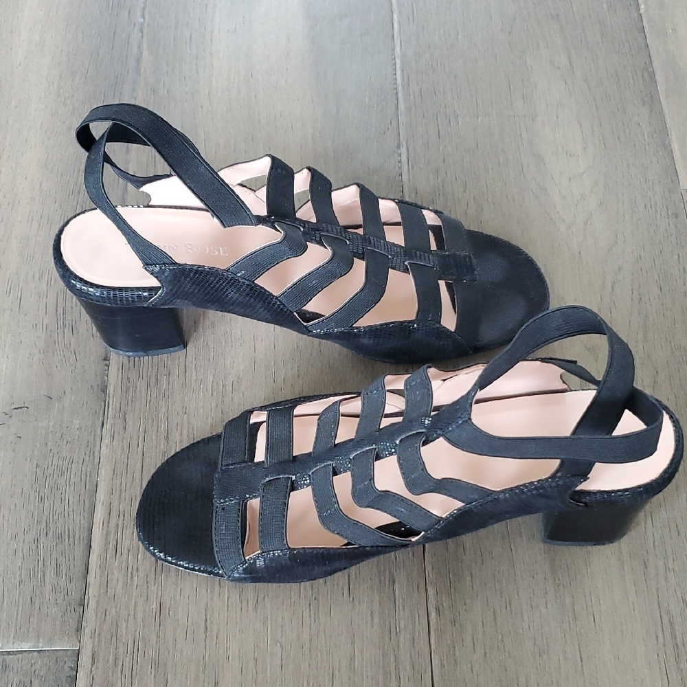 Taryn Rose Black Strappy Sandals